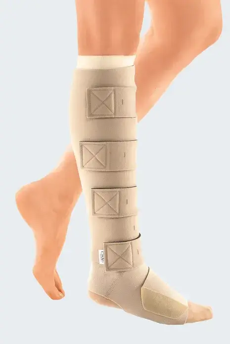 Medi CIRCAID JuxtaFit Essentials Lower Leg. Photograph of the compression garment.