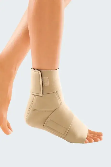 Medi Circaid Juxtafit Premium Ankle Foot Wrap. Photograph of the compression garment.